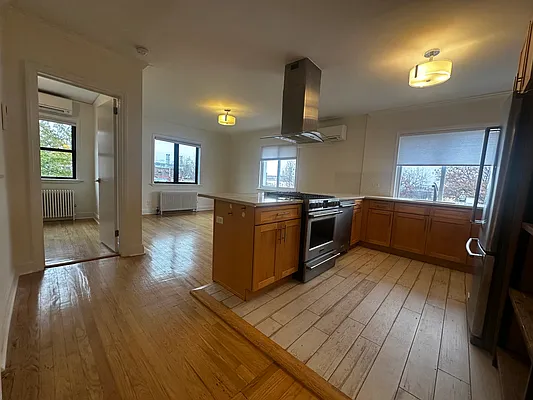 Rented by Horowitz Real Estate | media 1