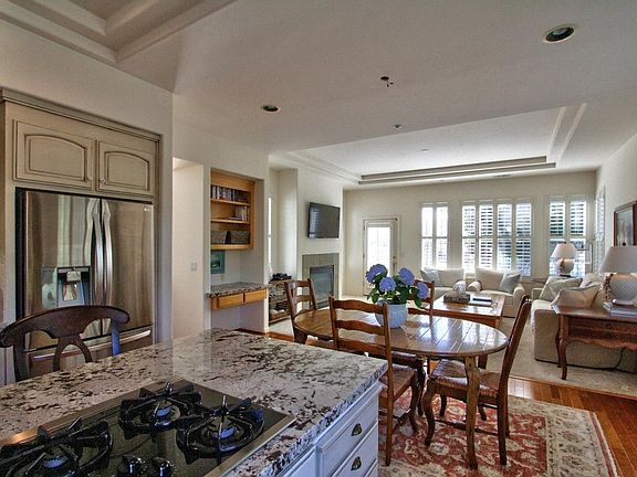 5th image of 27609 Prestancia Cir