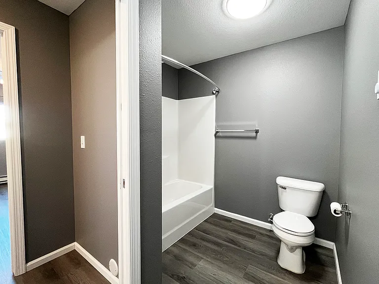 Creekside Townhomes — Photo 20