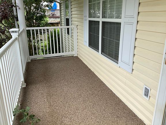 3rd image of 6710 Shimmering Brooks Ln