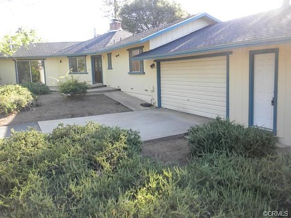 Another front view of this custom home.