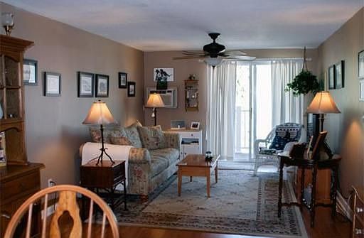 4th image of 1 Brown Ave APT 2-62