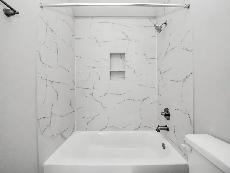 688 Swallow Dr — Photo 30