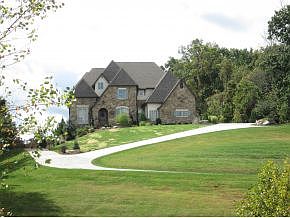 1st image of 2860 Highland Grove Dr
