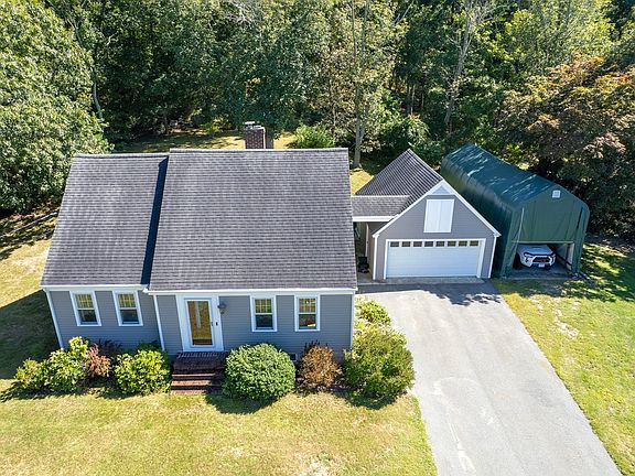 3rd image of 22 Forge Rd