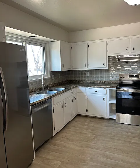 10308 Arvilla Ave NE — Photo 32