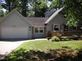 3164 Tower Hill Rd, Houghton Lake, MI 48629