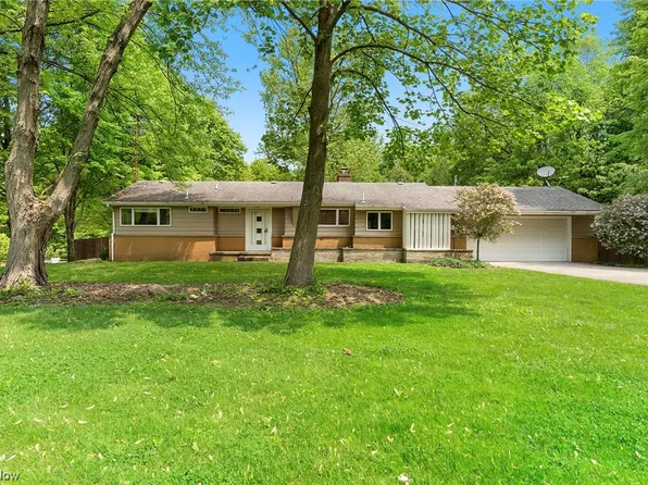2200 Pleasant Valley Rd, Niles, OH 44446
