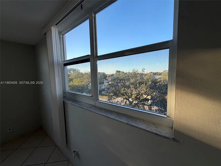 1830 Dixieanna St #406 — Photo 27