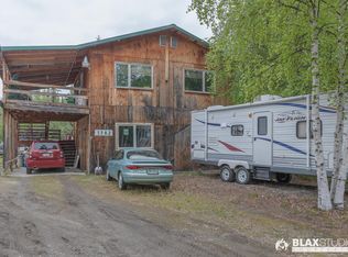 1982 Willeda St, North Pole, AK 99705