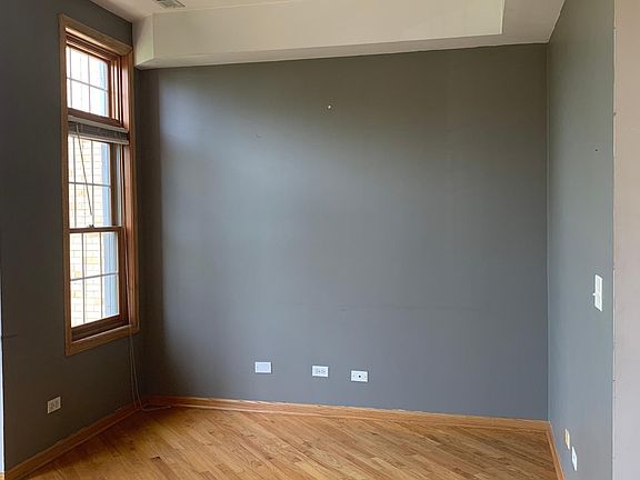 4th image of 1103 W Cornelia Ave #2V