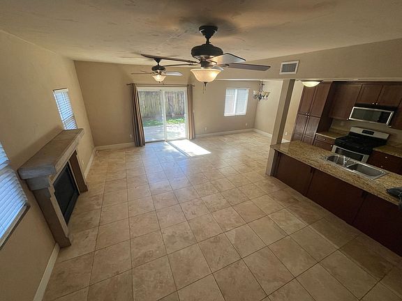 2nd image of 5516 Marconi Ave #B