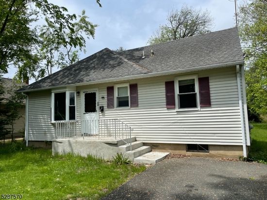 38 Intervale Rd, Boonton, NJ 07005