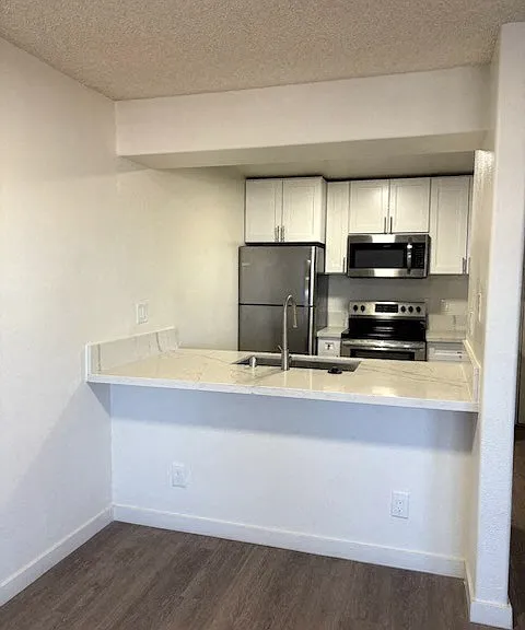 Park Stanton Place Senior Apartments — Photo 32