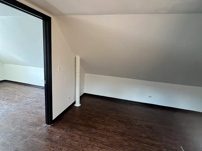 4119 S Sacramento Ave #3 — Photo 4