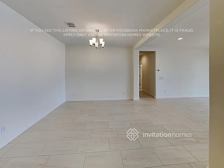 694 W Belmont Red Trl — Photo 7