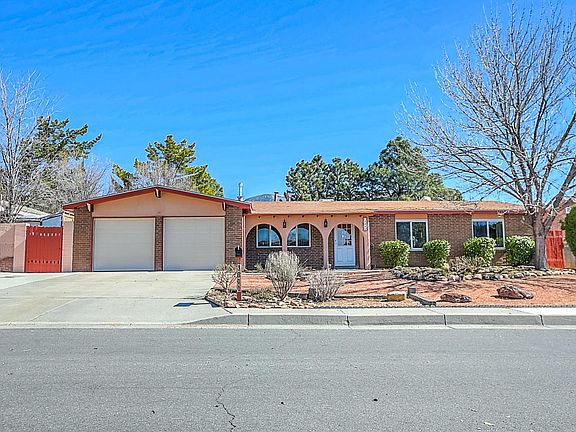 2nd image of 3800 Camino Sacramento NE
