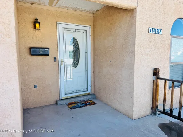 1425 Camina Contenta, Farmington, NM 87401