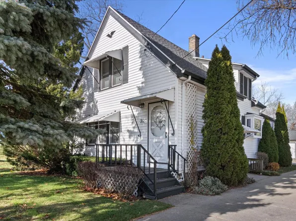 3122 E College AVENUE, Cudahy, WI 53110
