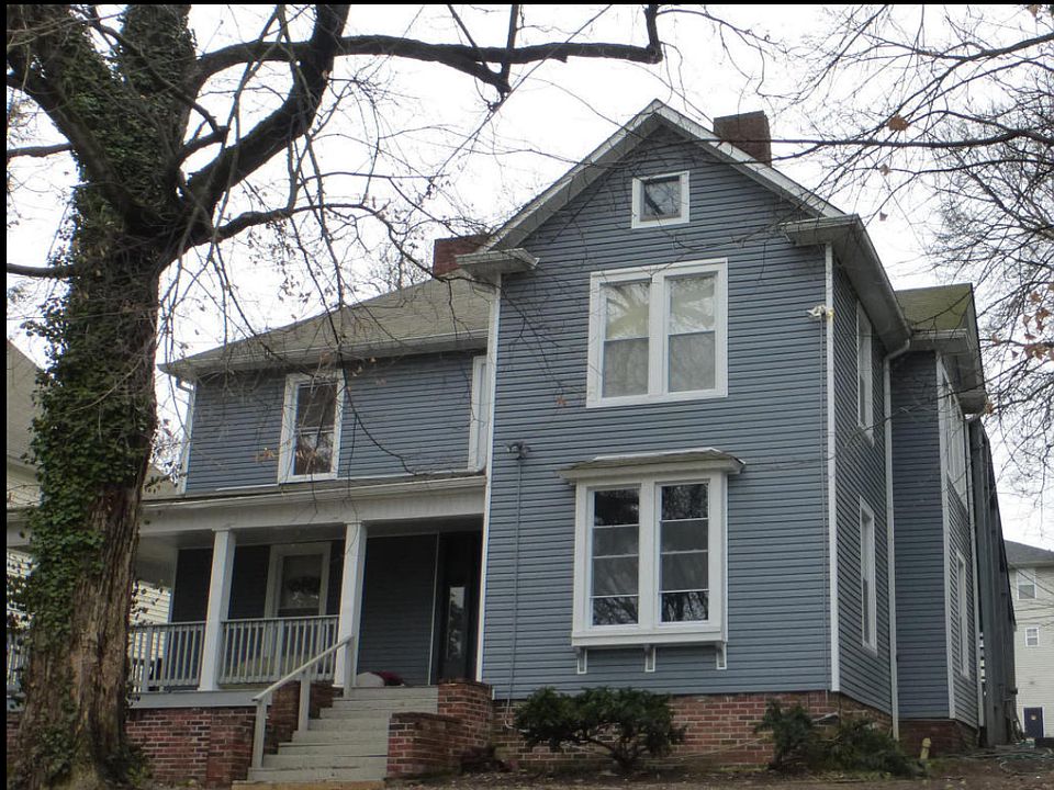 1st image of 1316 Forest Ave