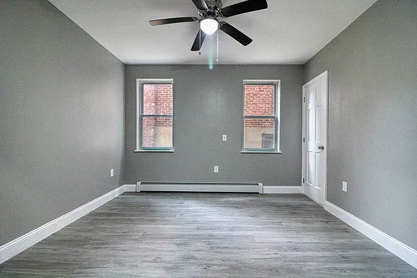 Rented by OOAKB&F INC | media 27