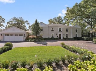 1016 Brittany Rd, Highland Park, IL 60035