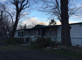 352 W Washington St, Athena, OR 97813