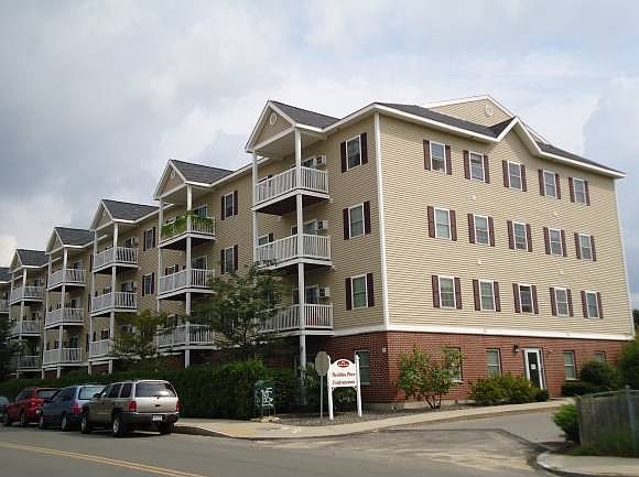 1st image of 18 Harbor Ave APT 307