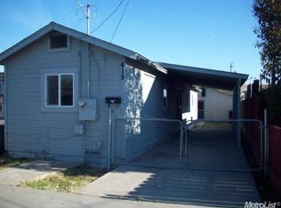 415 S 3rd Ave, Oakdale, CA 95361