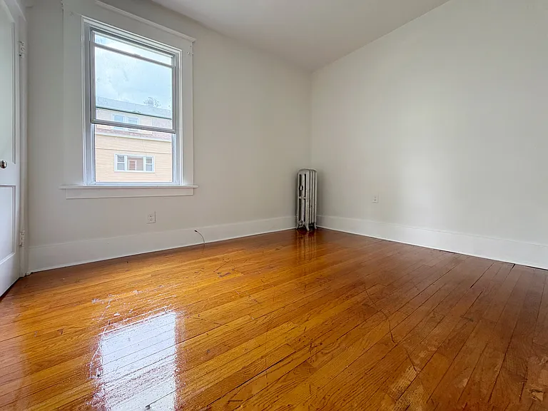 250 Elm St #1 — Photo 8
