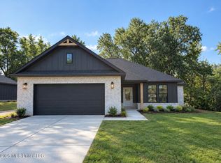 11050 Shorecrest Rd, Biloxi, MS 39532