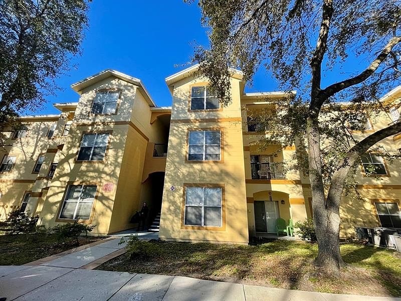 1st image of 5608 Pinnacle Heights Cir APT 207