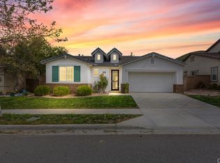 34170 Hillside Dr, Lake Elsinore, CA 92532