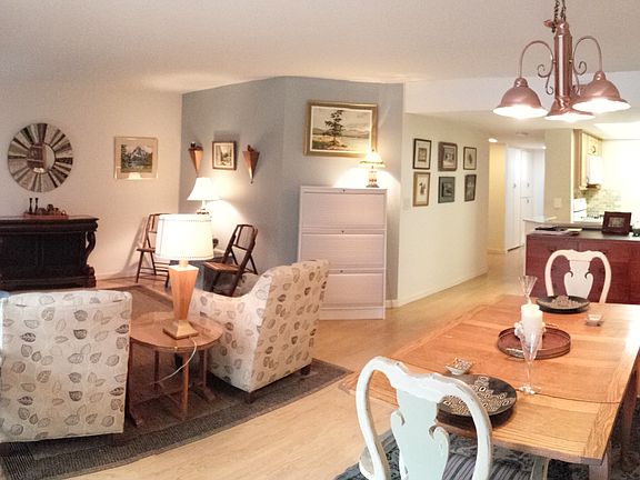 3rd image of 9899 Scripps Westview Way Unit 143