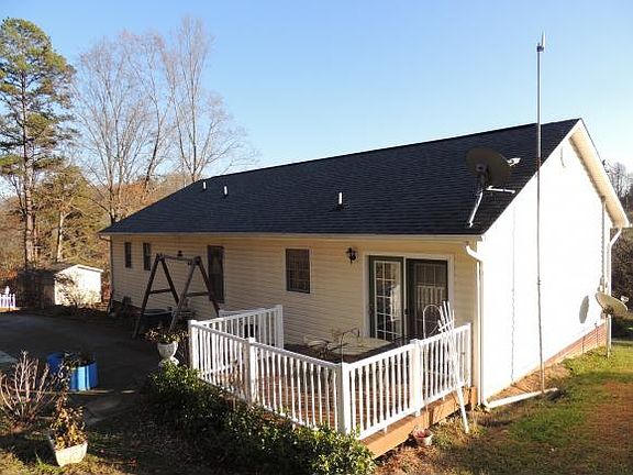 4th image of 106 Bass Ln