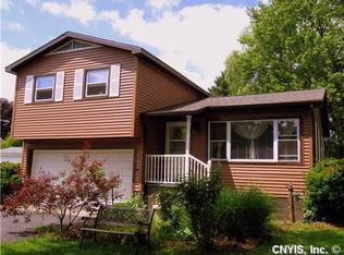 76 Pulsifer Dr, Auburn, NY 13021
