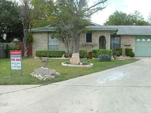 1st image of 6211 DEAF SMITH CIR