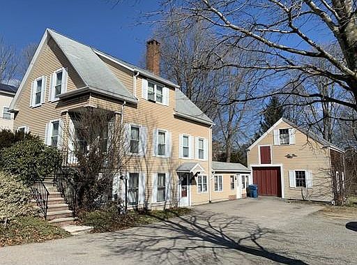 1st image of 74 Bedford St