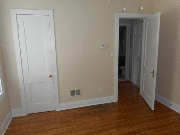 5th image of 2133 Sherwood Ave APT 4