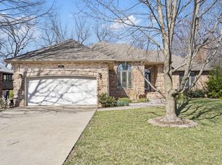 3771 W Rosebrier St, Springfield, MO 65807