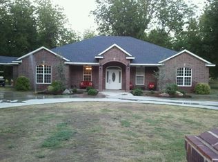 617 N E St, Eufaula, OK 74432