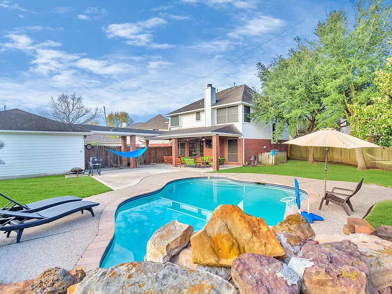 10007 Hickory Trail Ln — Photo 34