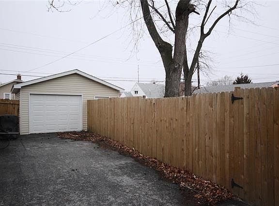 2nd image of 620 Halloran Ave
