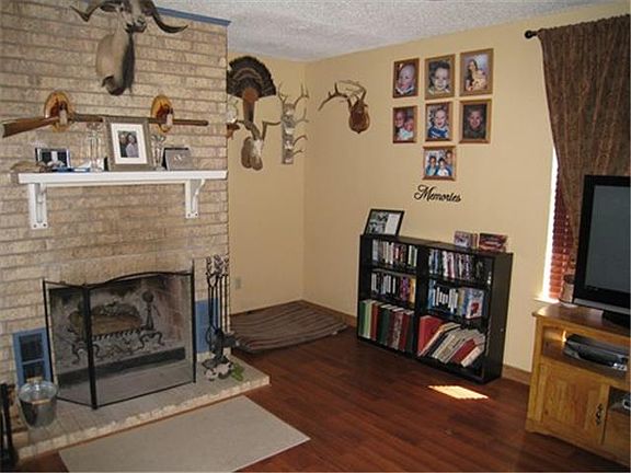 3rd image of 414 Vz County Road 3106