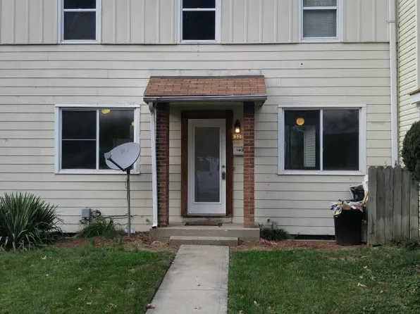 32 Burley Cir, Cincinnati, OH 45218