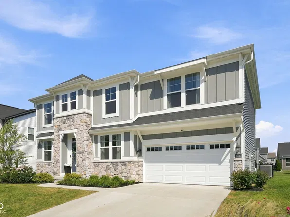 9936 Deep Royal Way, Indianapolis, IN 46239