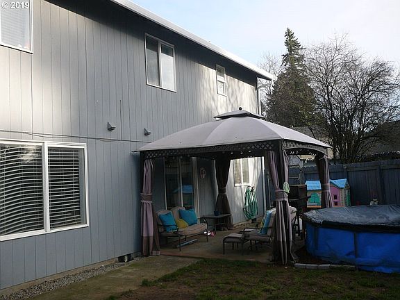 4th image of 3921 NE 83rd Way