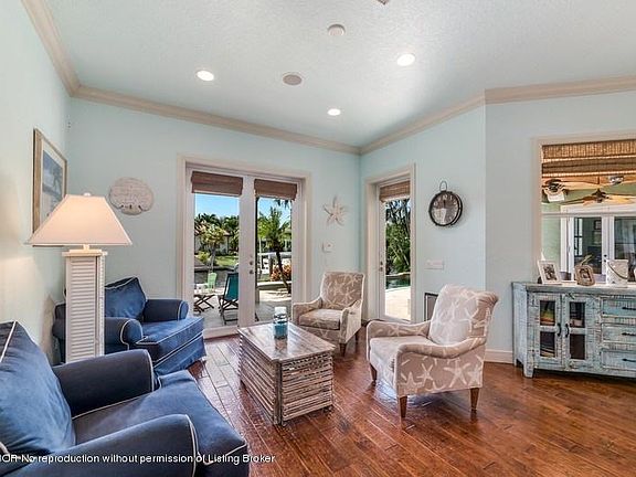 4th image of 24 Tradewinds Cir