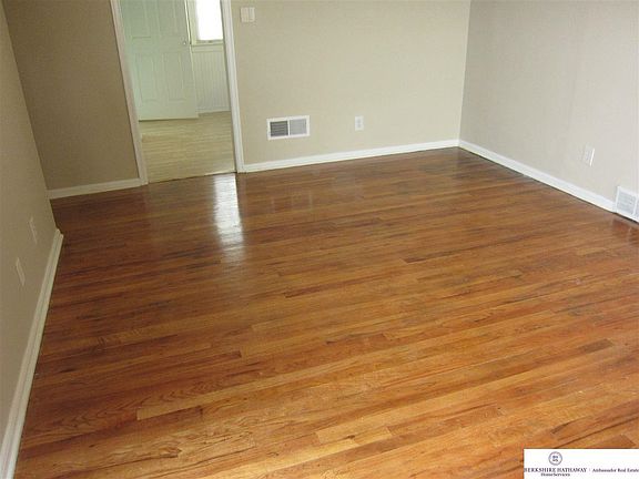 5th image of 7025 Lafayette Ave