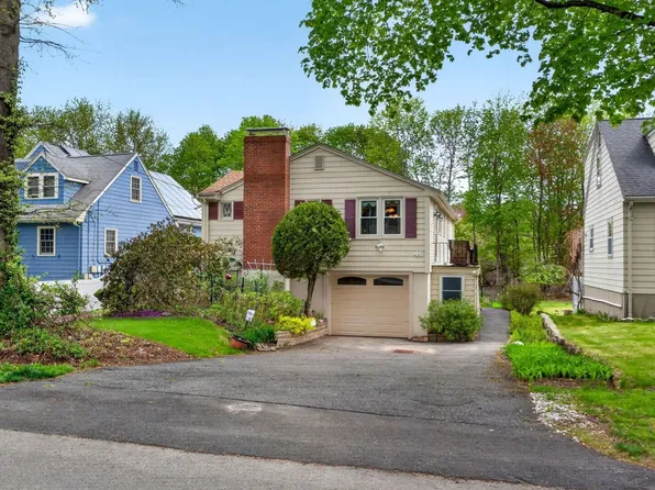46 Grapevine Ave, Lexington, MA 02421